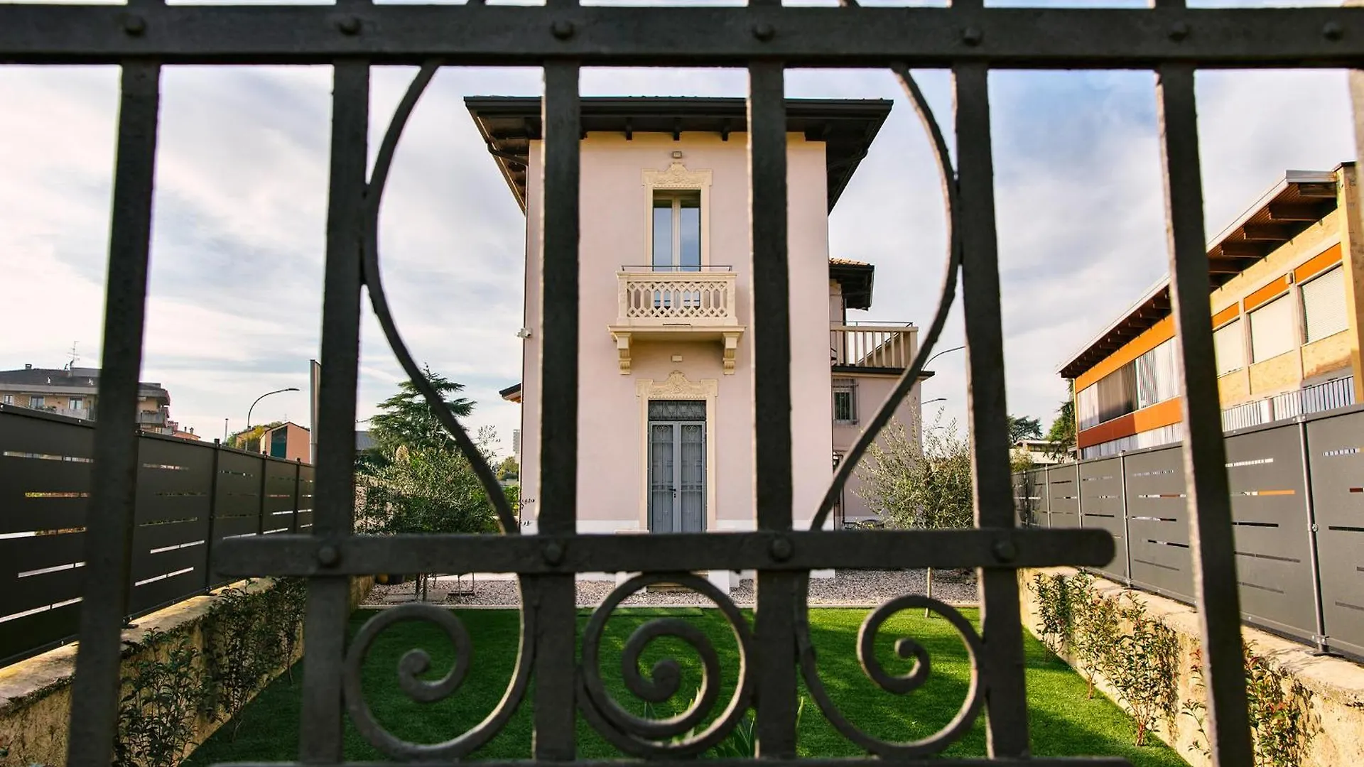 Villa Dei Sogni - Camera Accesso Indipendente Vicino Ospedale Borgo Trento Fiera Arena Di Verona 0*,