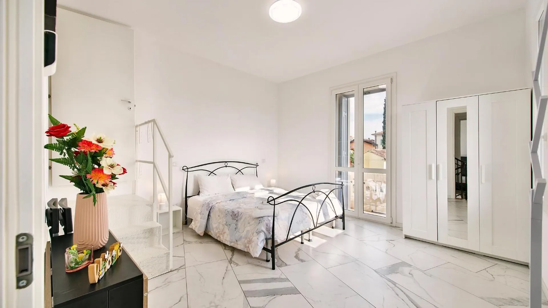Villa Dei Sogni - Camera Accesso Indipendente Vicino Ospedale Borgo Trento Fiera Arena Di Verona